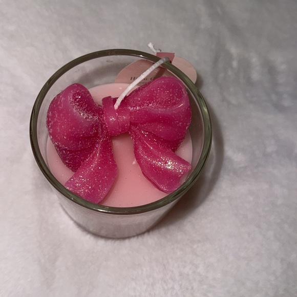 NEW Sincerely Jules Home Pink Glitter Bow Christmas 3D Candle - Picture 3 of 4